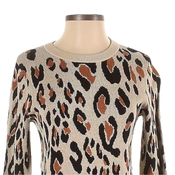 🌺 A New Day Leopard Print Tan Stretchy Pullover Sweater Size XL Soft Knit - Picture 3 of 9